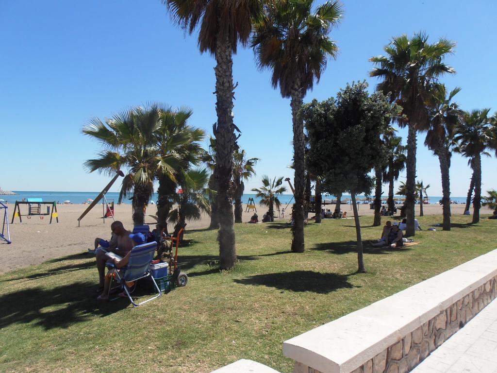 City Center Next To The Beach 2 Bedrooms Apartment Malaga Luaran gambar